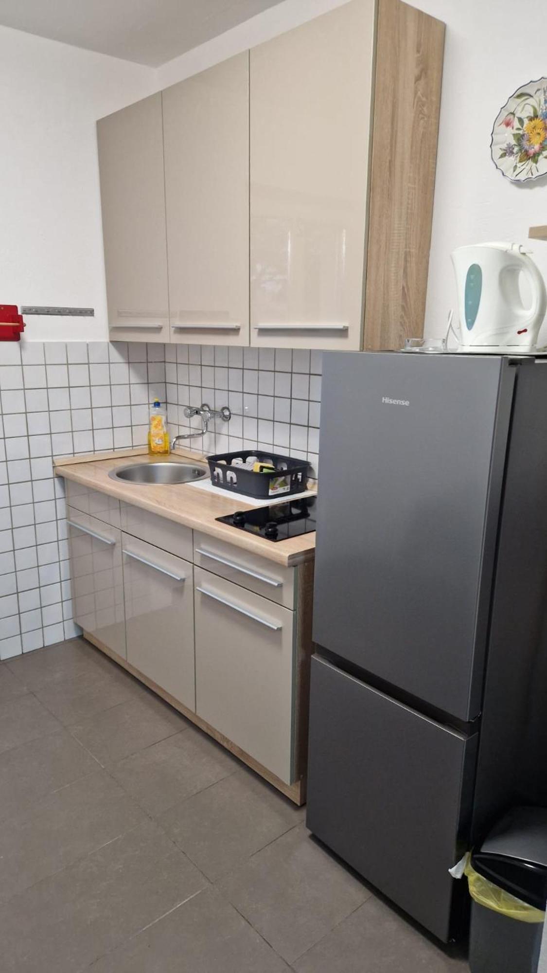 Apartments Miro オミサリ エクステリア 写真